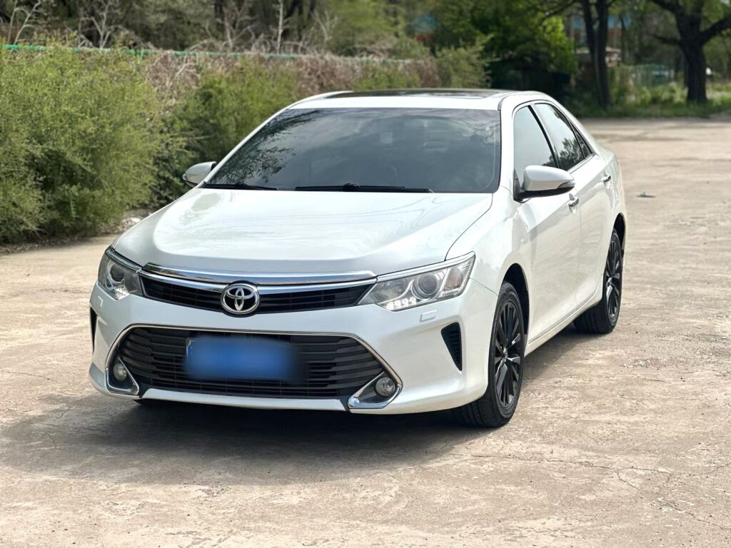 2015 Toyota Camry, 140000km