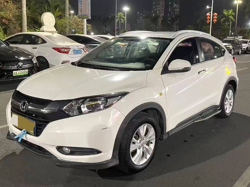 Honda Vezel 1.8L CVT 2WD