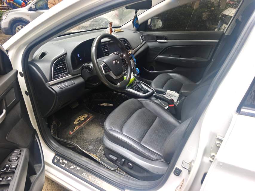 Hyundai 1.6L Automatic Luxury