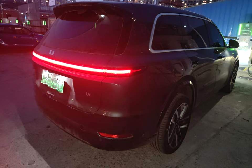 Li Auto L (Liter) 9 Max