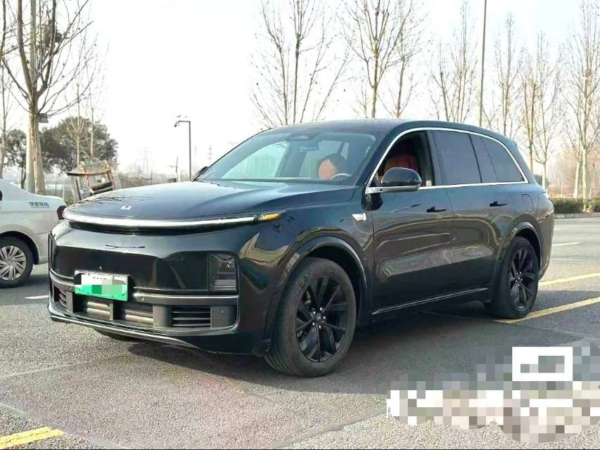 Li Auto L (Liter) 8 Pro