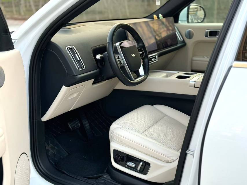 Li Auto L (Liter) 7 Max