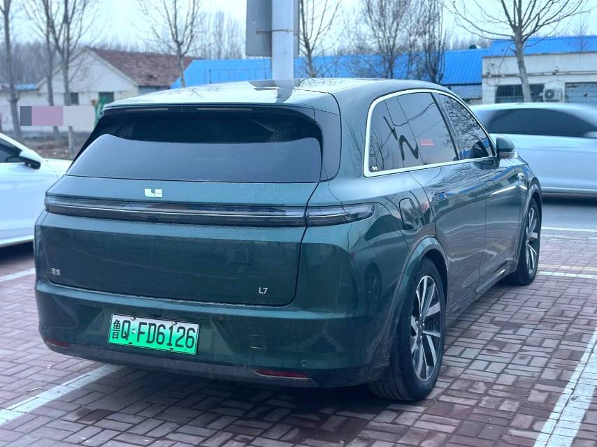 Li Auto L (Liter) 7 Pro