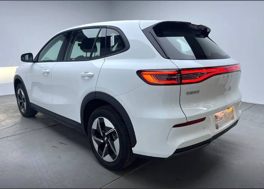 Geely Galaxy E 5 610km Explore Version