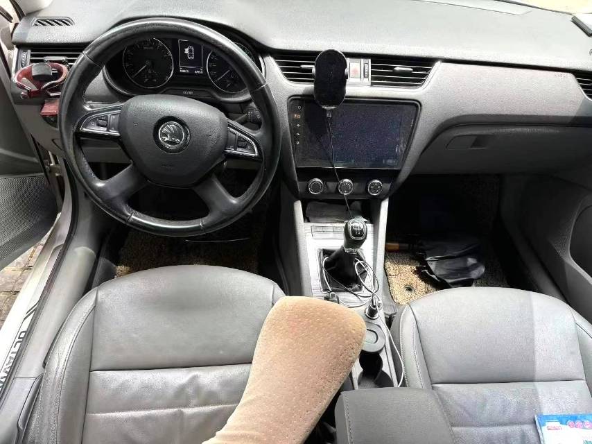 明锐 2023款 1.4TSI DSG 逸致版