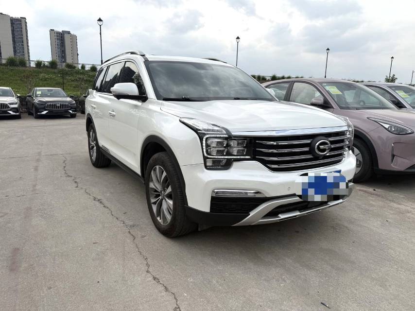 GAC Trumpchi GS 8 320T с передним приводом