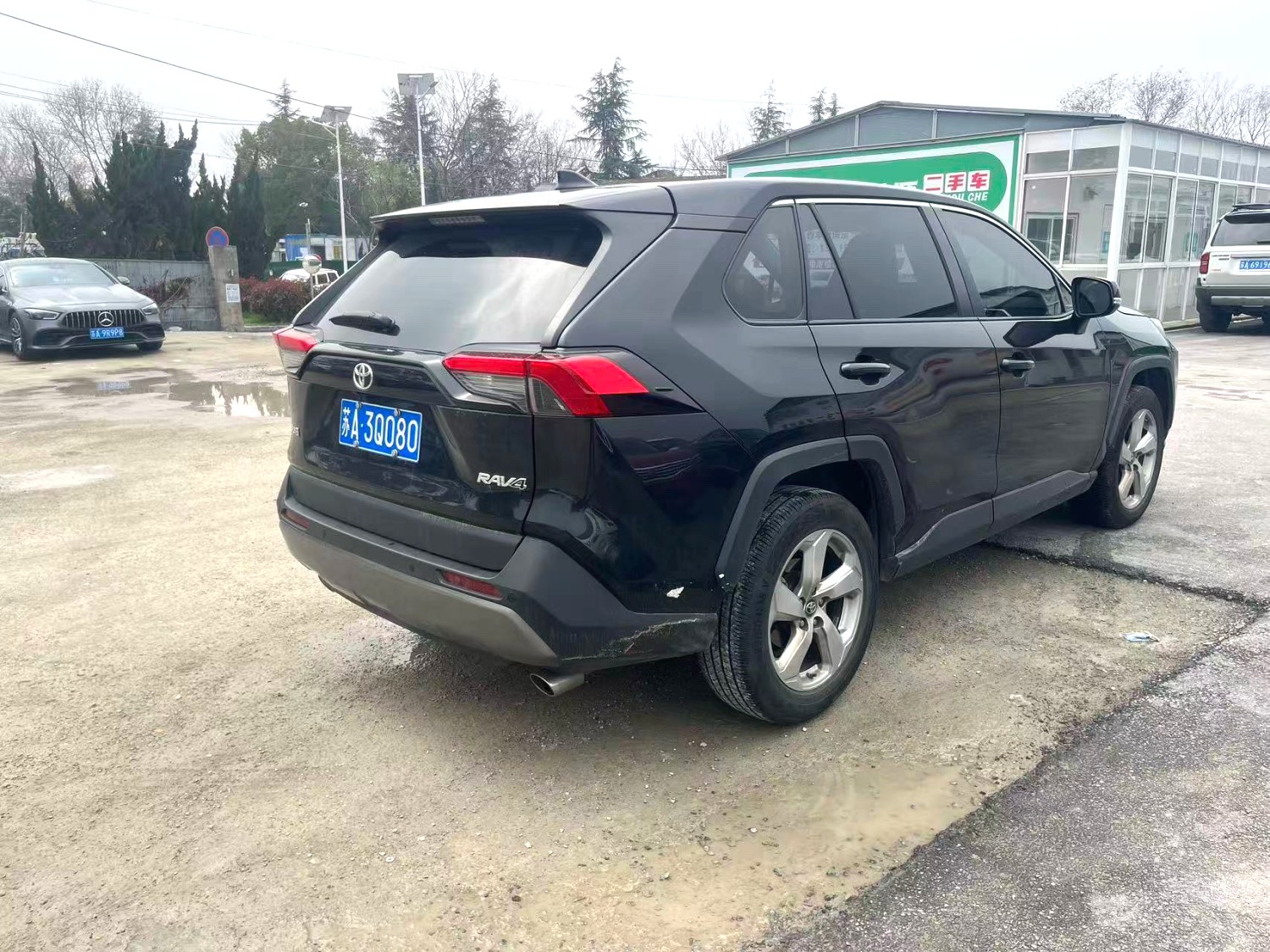 Toyota RAV 4 2.0L CVT 2WD