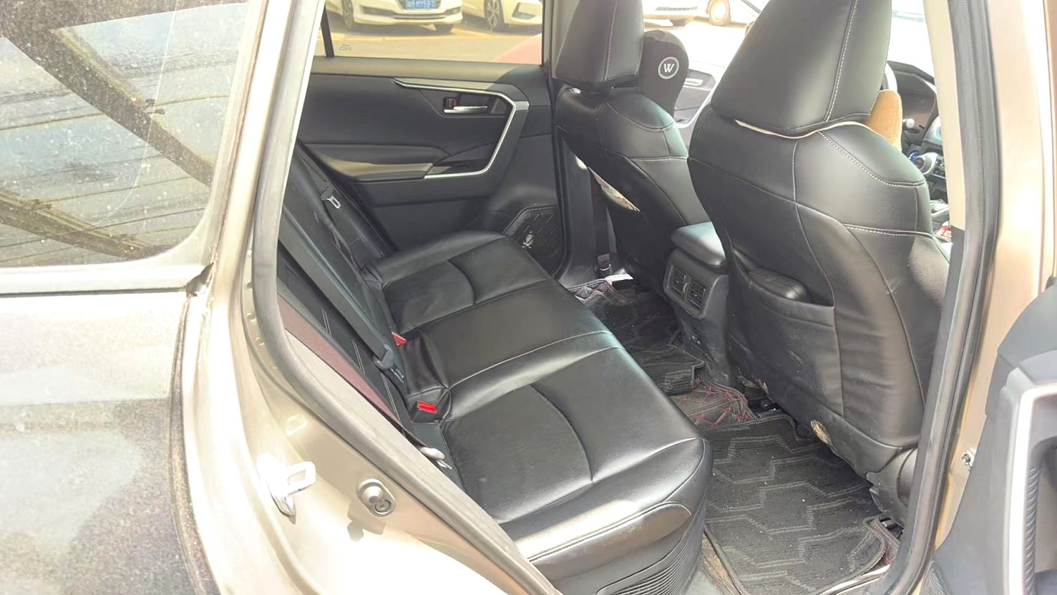 Toyota RAV 4 Hybrid 2.5L E CVT 2WDElite
