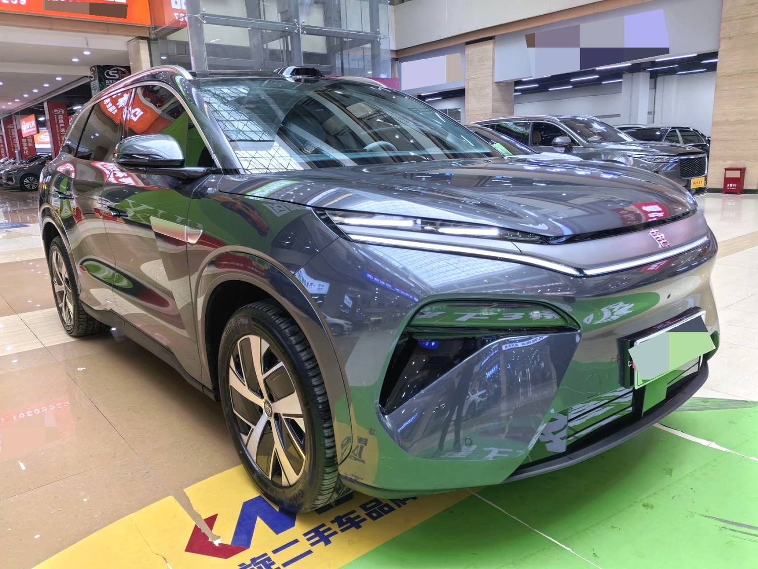BYD L (Liter) Electric Vehicle 670KM
