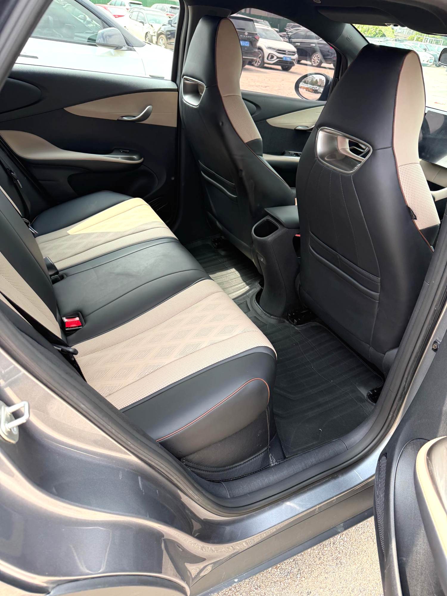 BYD 420km