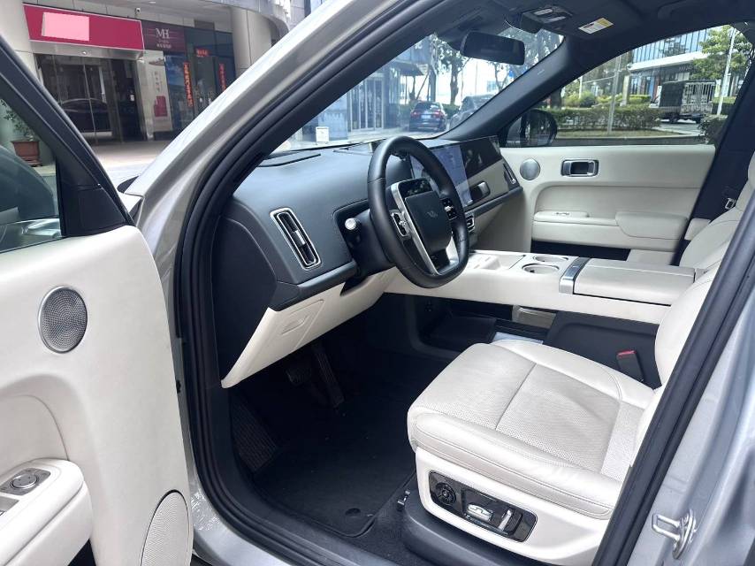 Li Auto L (Liter) 9 Pro