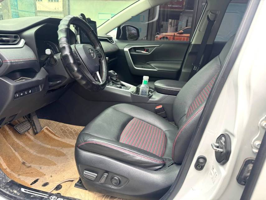 Toyota RAV 4 Hybrid 2.5L E CVT 2WDElite