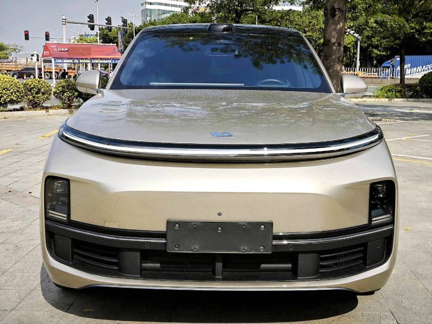 Li Auto L (Liter) 9 Max