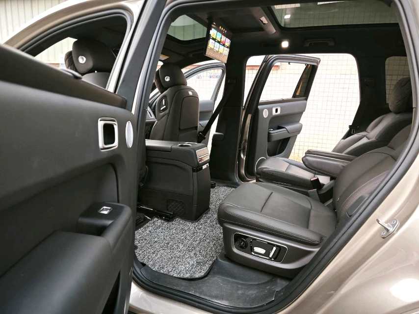 Li Auto L (Liter) 9 Max