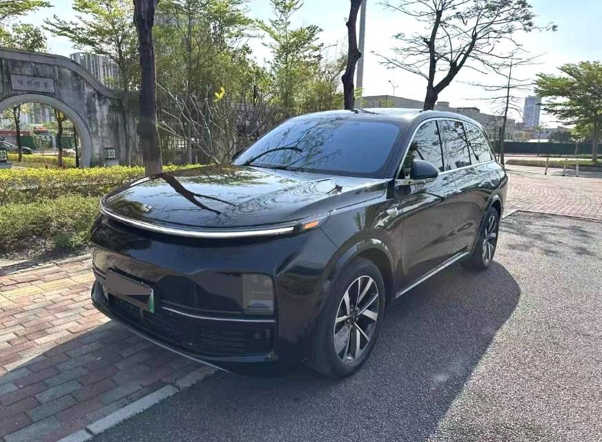 Li Auto L (Liter) 8 Air