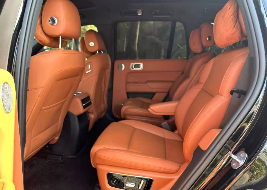 Li Auto L (Liter) 8 Air