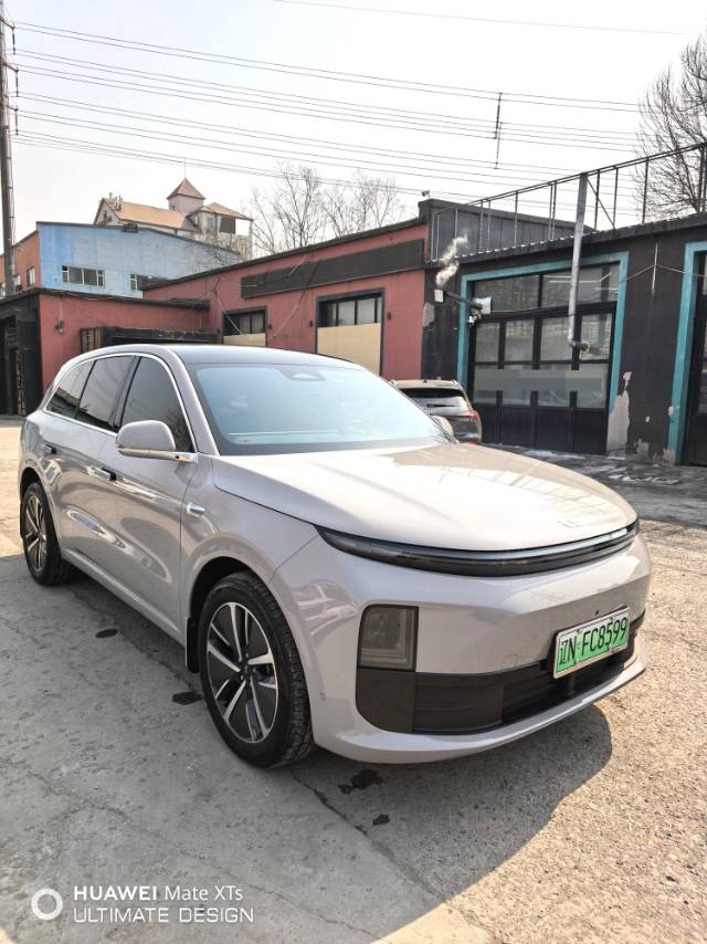 Li Auto L (Liter) 6 Pro
