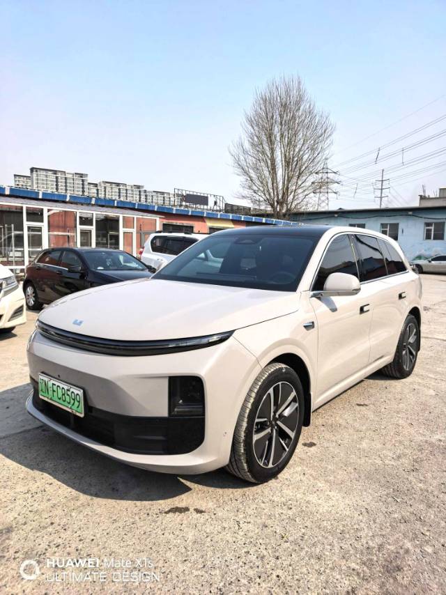 Li Auto L (Liter) 6 Pro