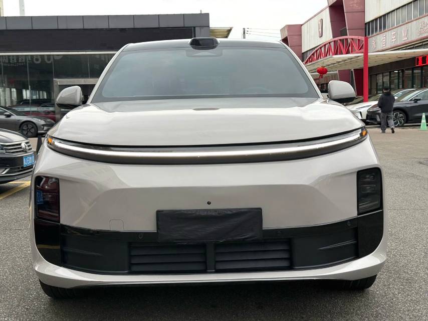 Li Auto L (Liter) 6 Max