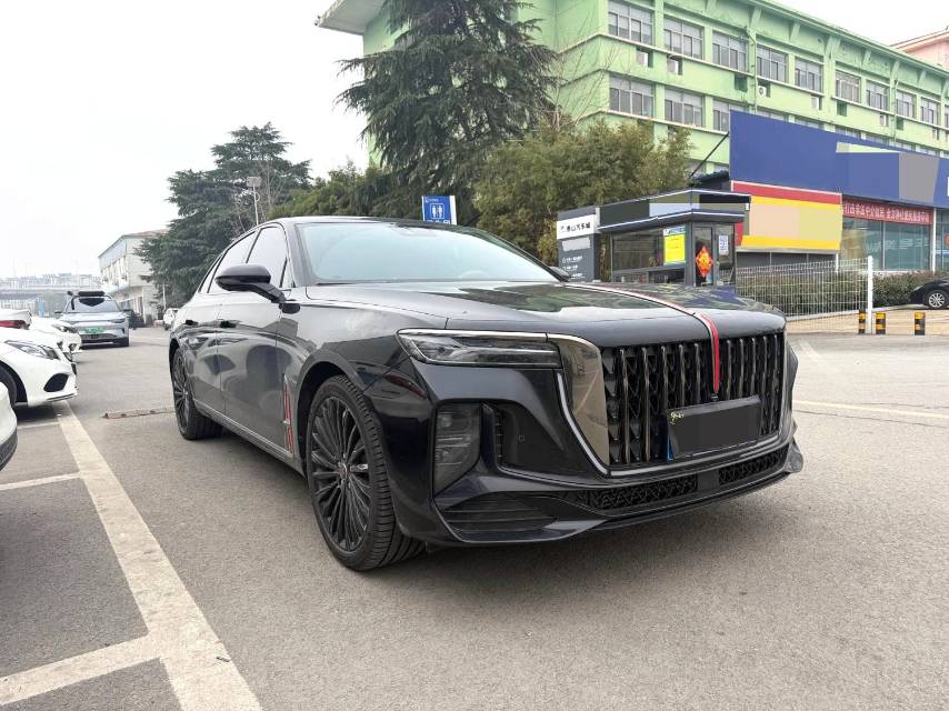 Hongqi H 9 2.0T 2WD 5 Seats
