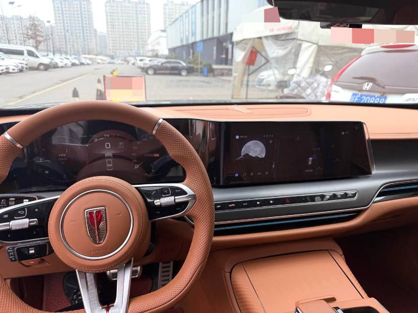 Hongqi H 9 2.0T 2WD 5 Seats