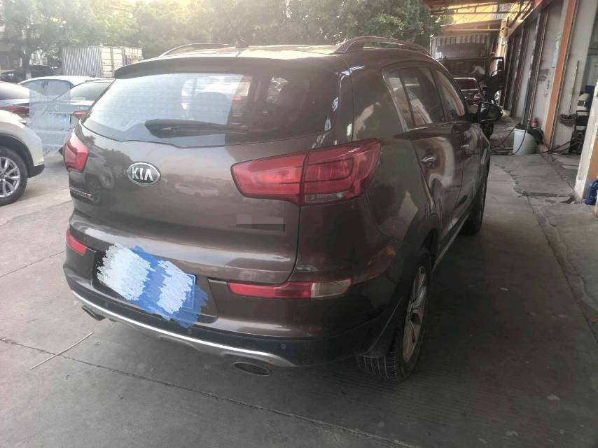 Kia Sportage 2.0L Automatic 2WD GLS