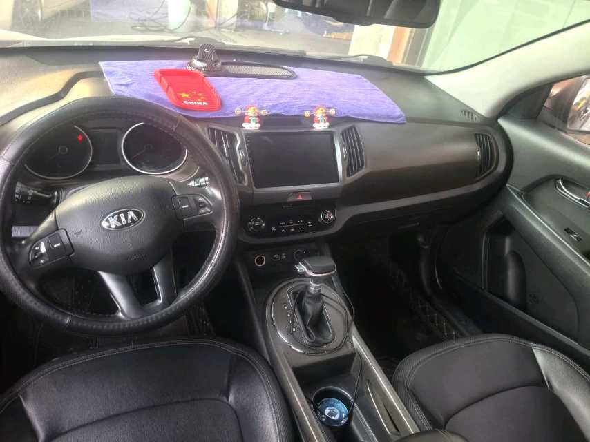 Kia Sportage 2.0L Automatic 2WD GLS