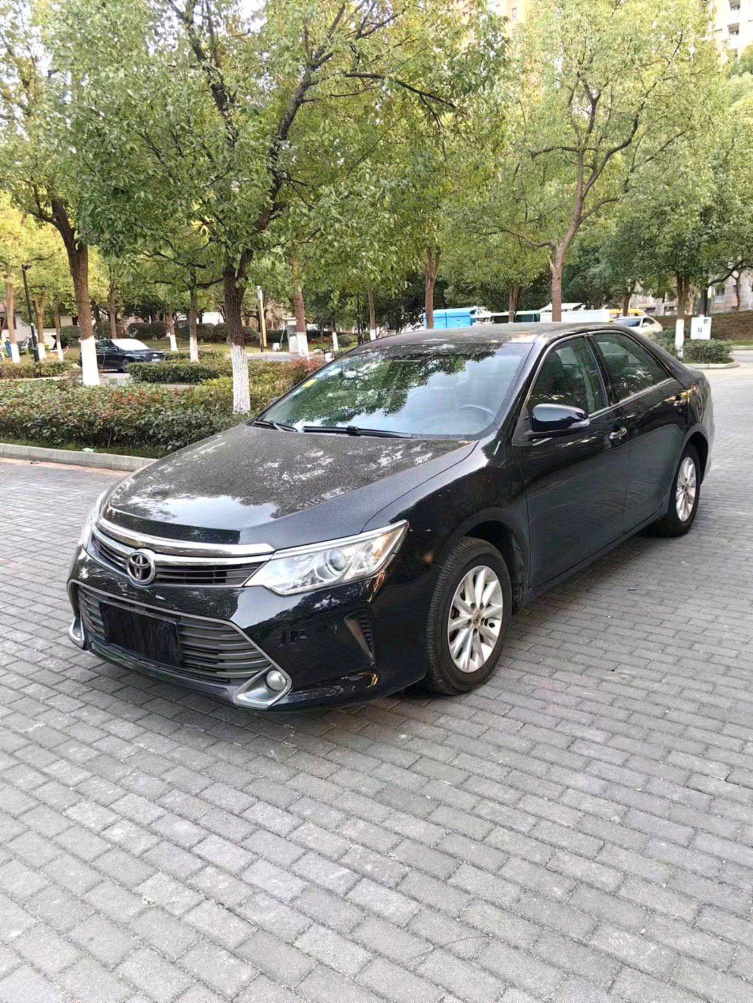 Toyota Camry 2.0E Elite