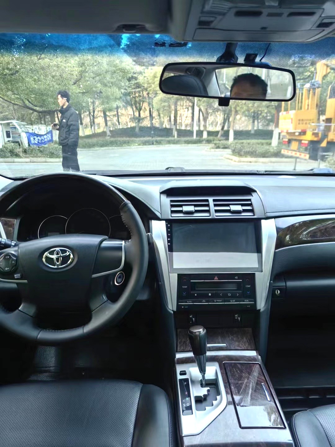 Toyota Camry 2.0E Elite
