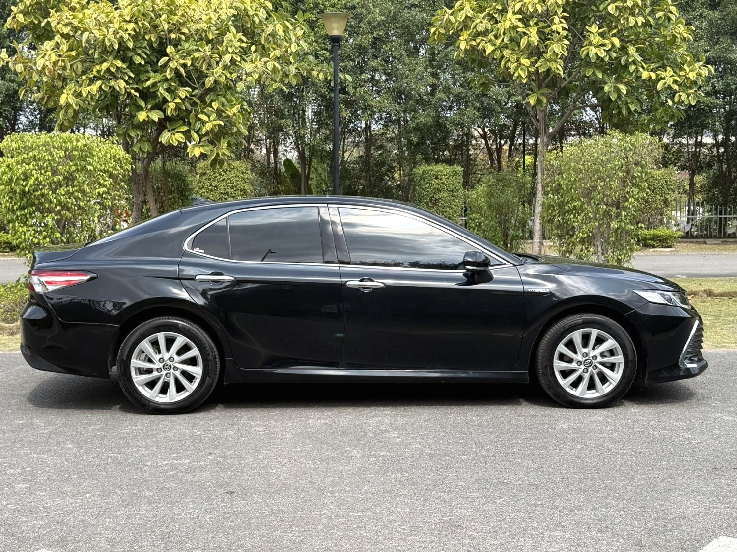 Toyota Camry Hybrid 2.5HGVP Lead