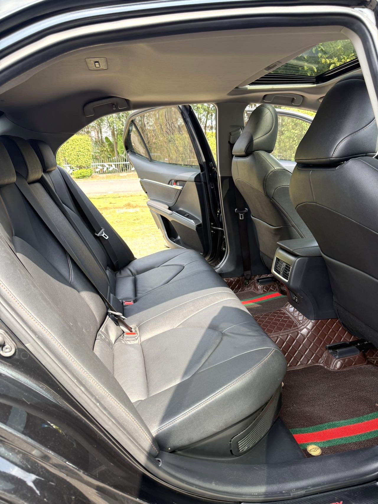 Toyota Camry Hybrid 2.5HGVP Lead