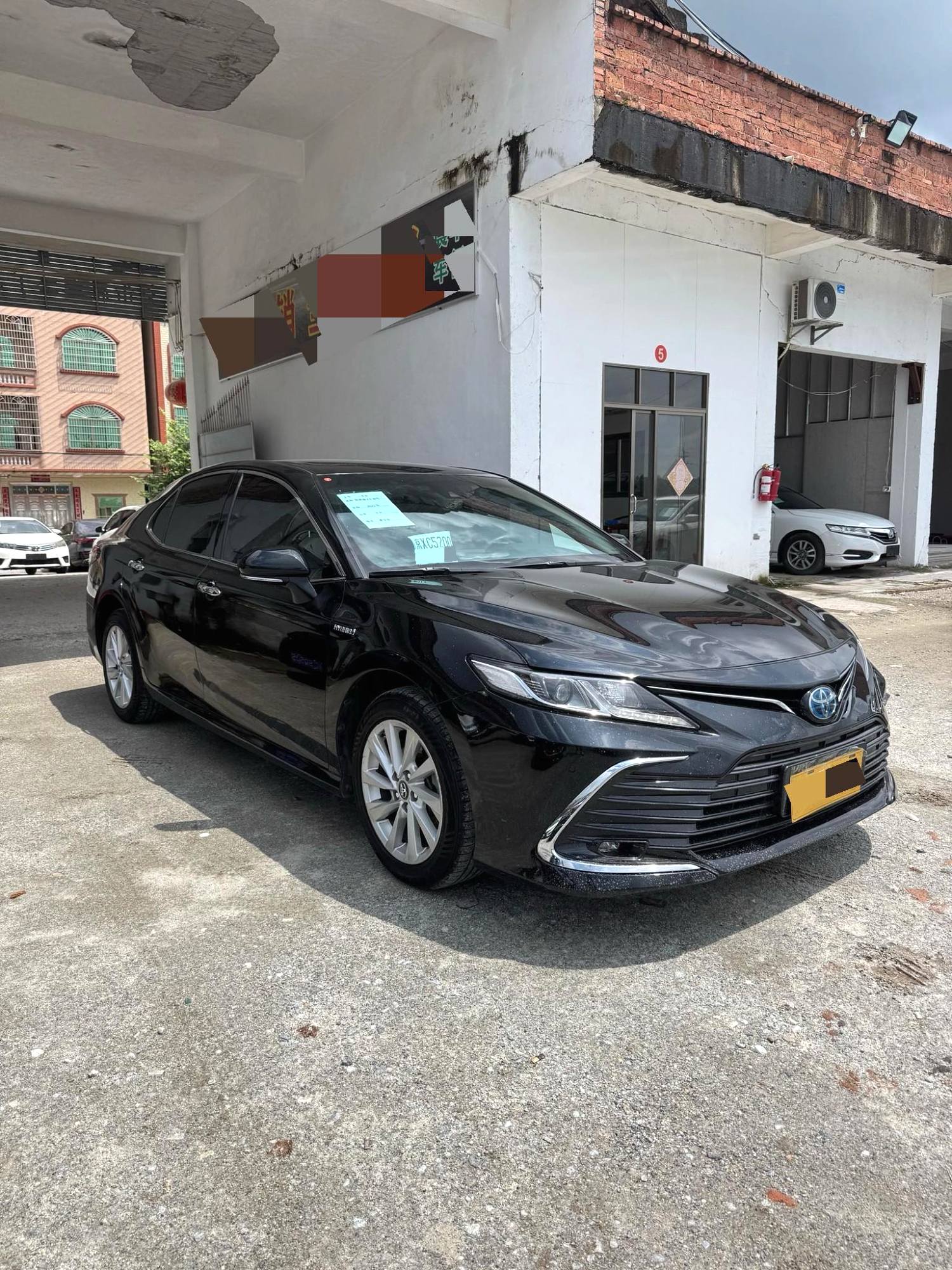 Toyota Camry Hybrid 2.5HQ Flagship