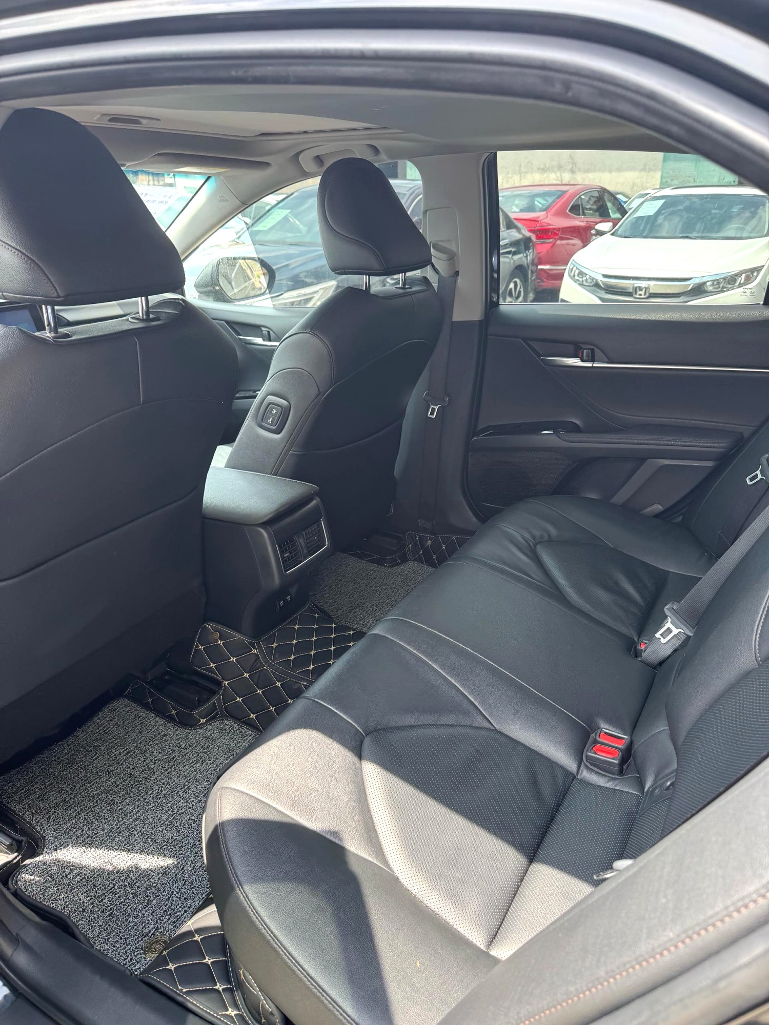 Toyota Camry Hybrid 2.5HQ Flagship