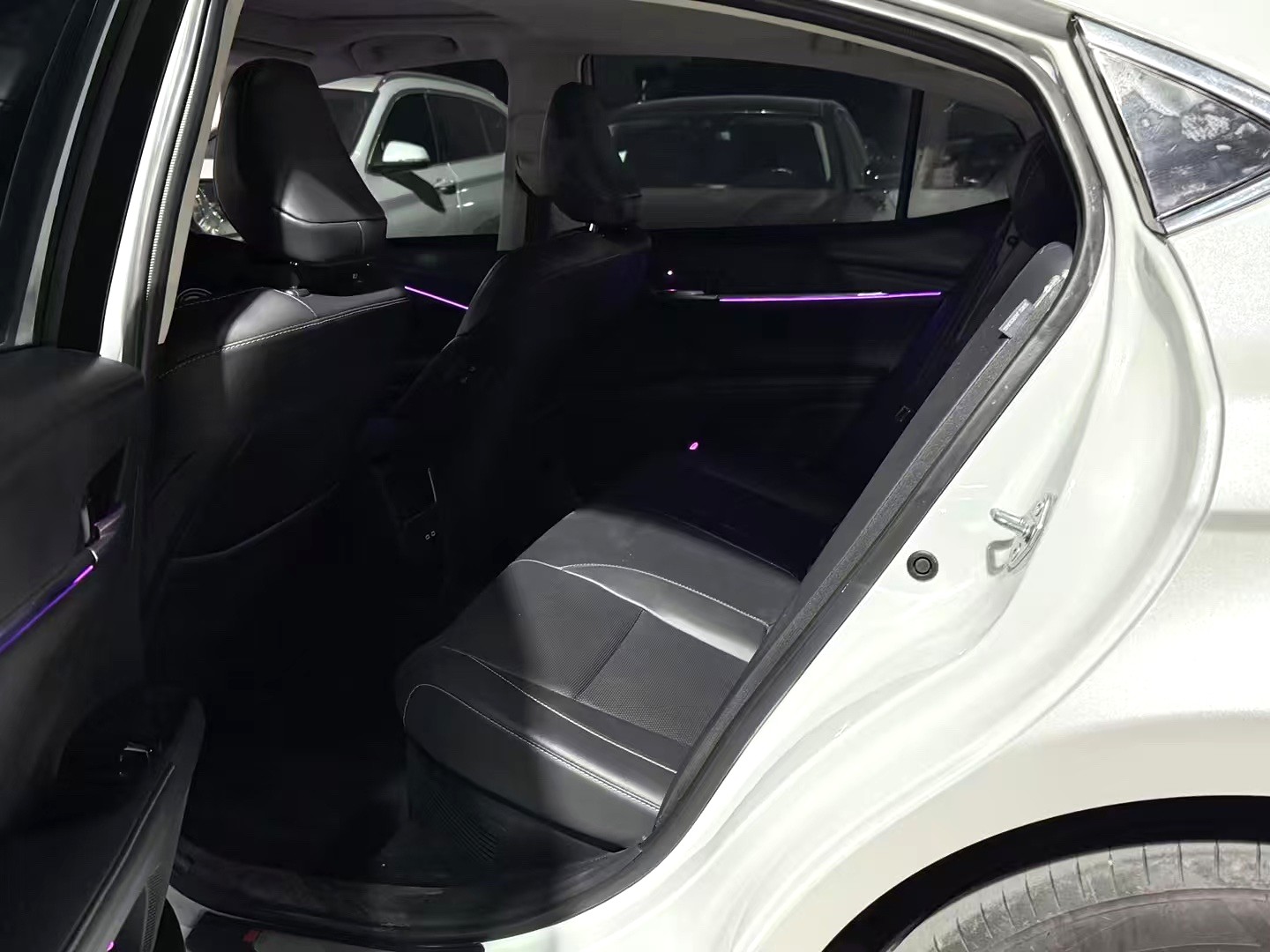 Toyota Camry Hybrid 2.0HGVP Luxury