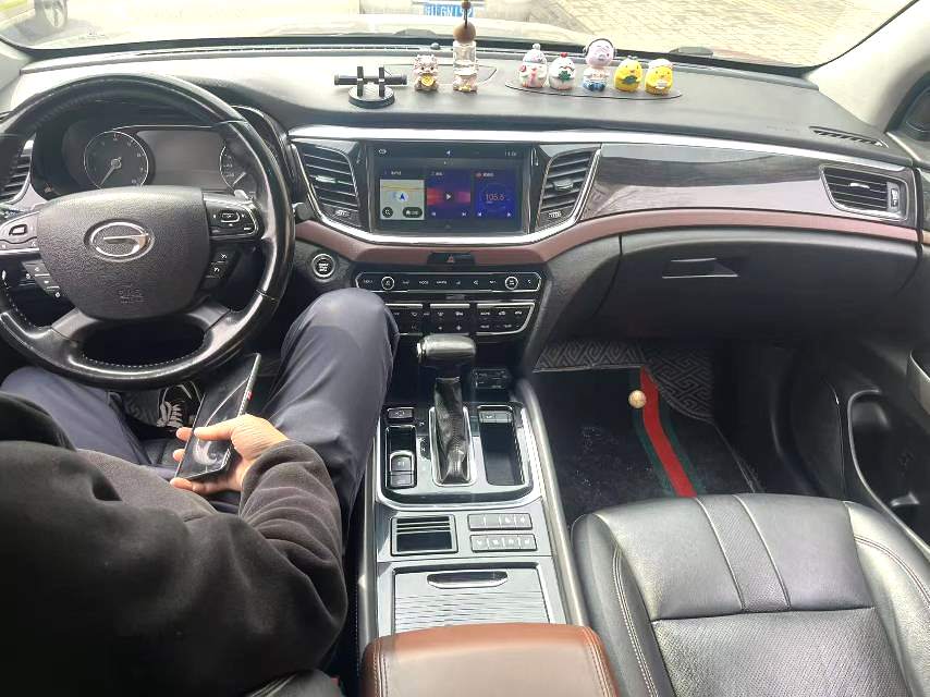 GAC Trumpchi GS 8 320T с передним приводом