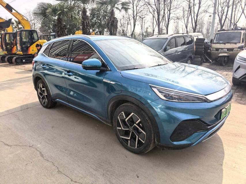 BYD PLUS 510KM