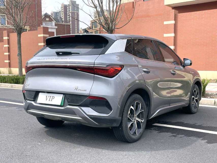 BYD PLUS 510KM