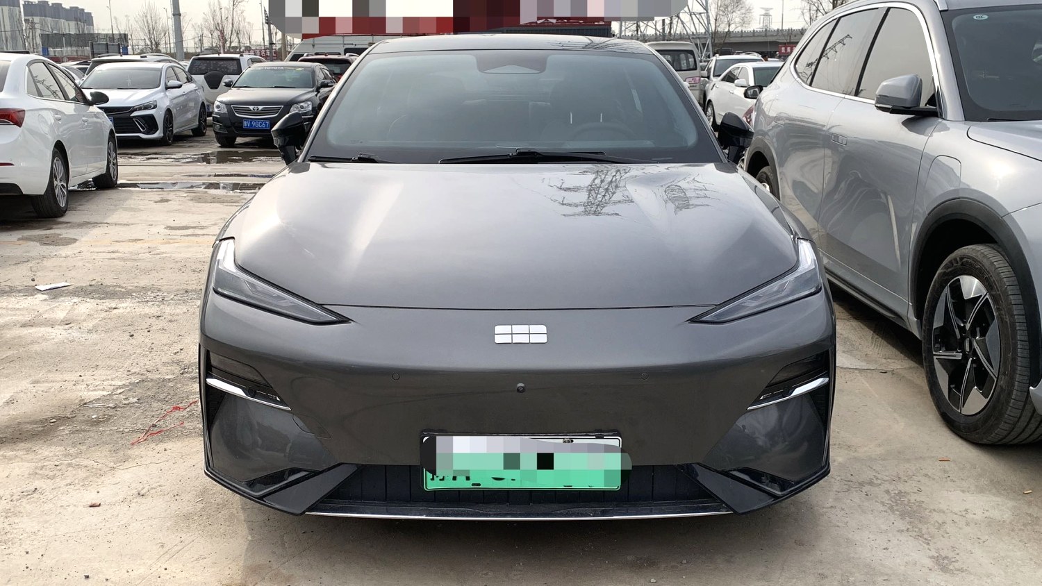Geely Galaxy E 8 575km Explore