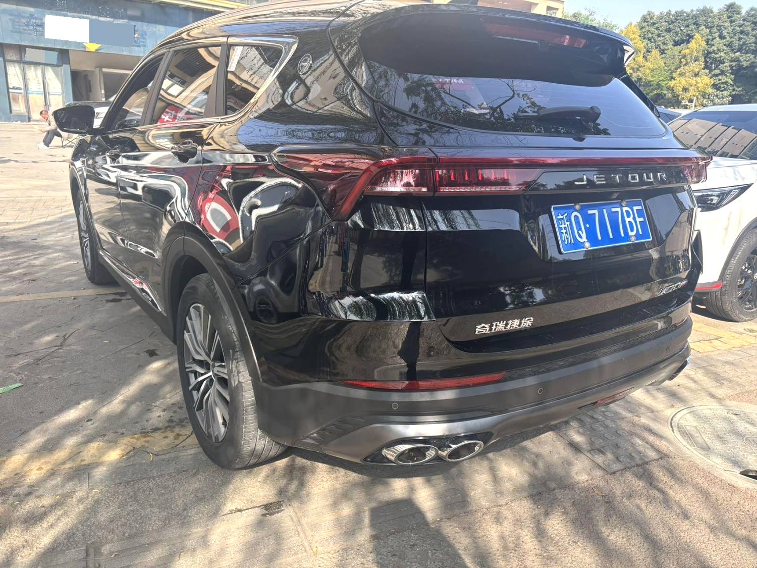 Jetour X 70 PLUS 1,5 л, DCT PRO, 7 мест