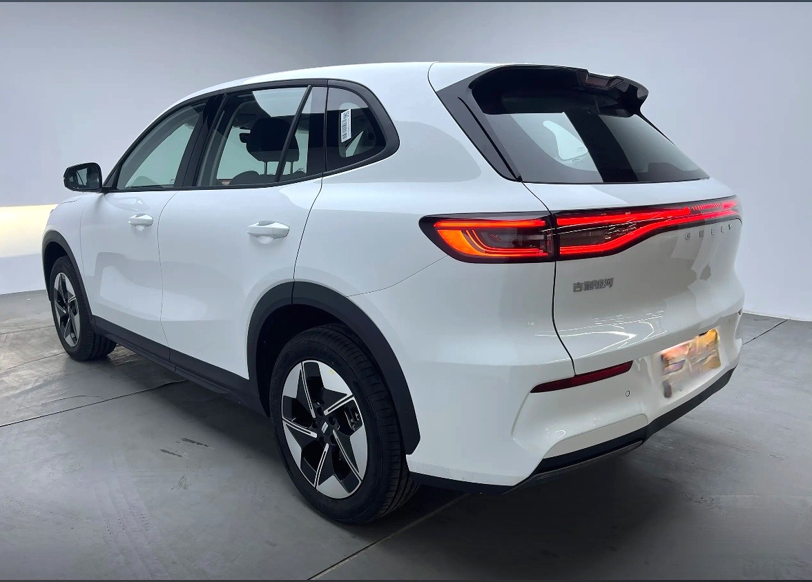 Geely Galaxy E 5 610km Explore Version