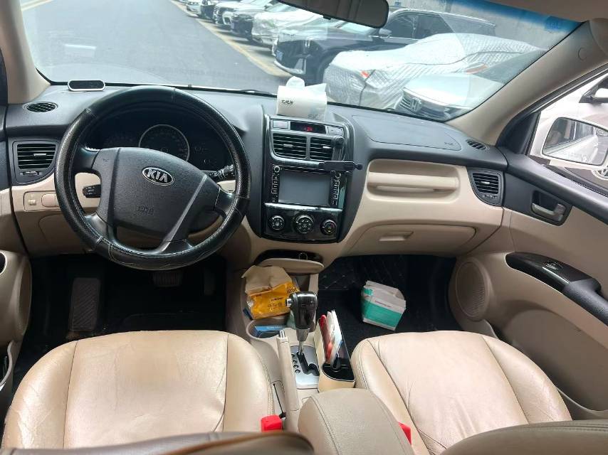 Kia Sportage 2.0L Automatic 2WD GL