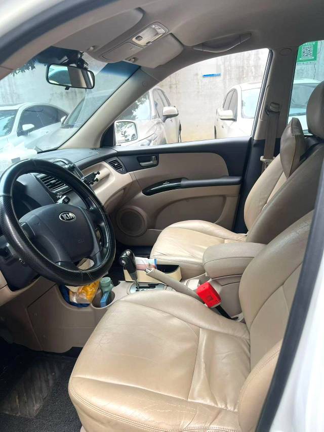 Kia Sportage 2.0L Automatic 2WD GL