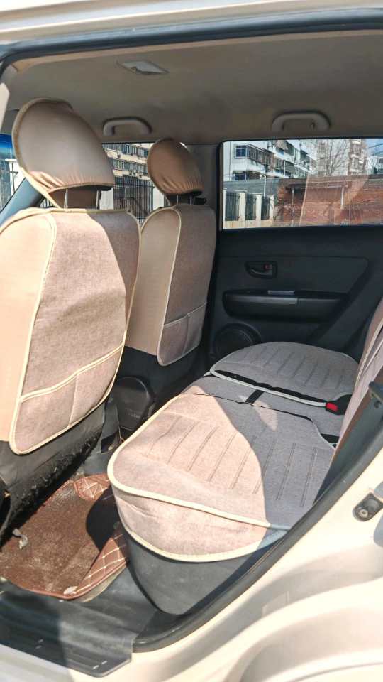 Kia 1.6L Manual Transmission GL
