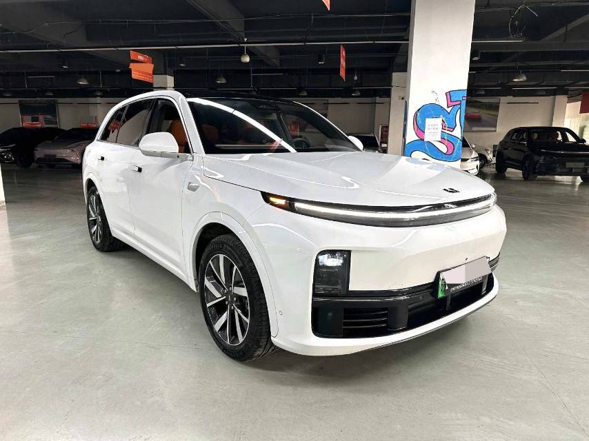 Li Auto L (Liter) 7 Pro