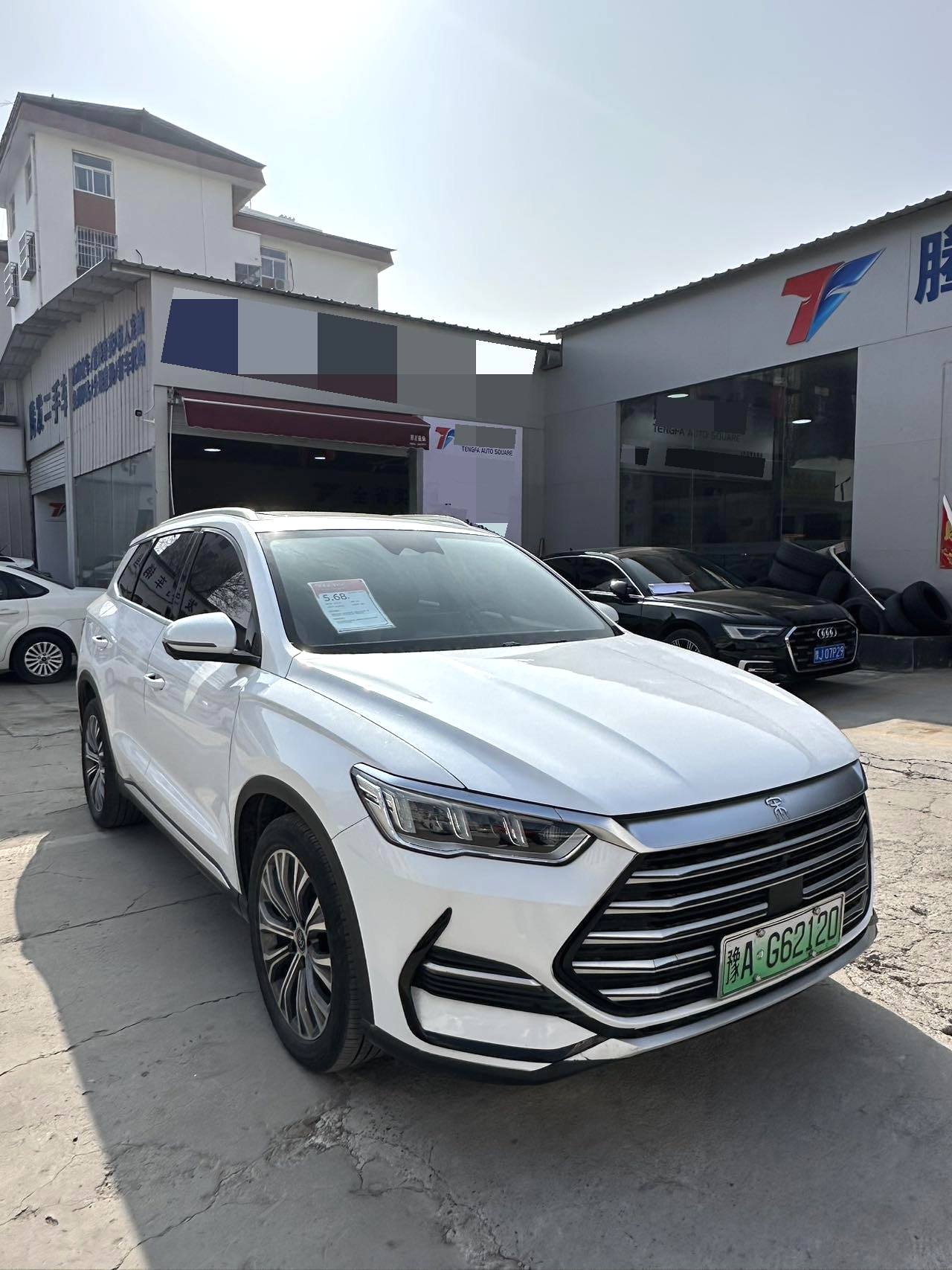 BYD Pro New Energy DM i 110 км — флагманская модель