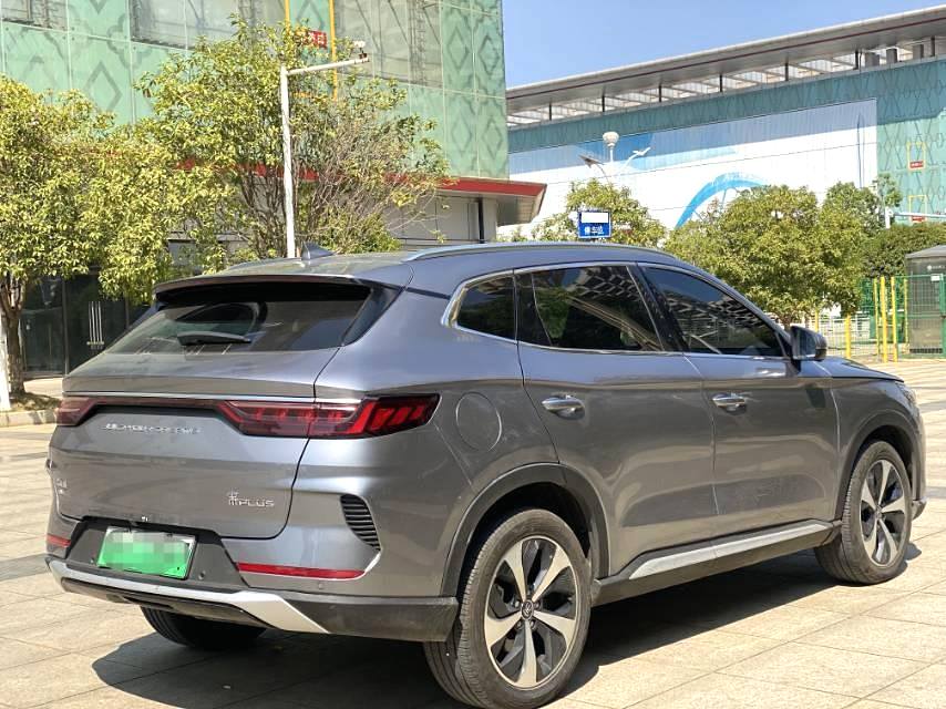 宋 PLUS New Energy Model Year DM i 110KM 旗舰 PLUS
