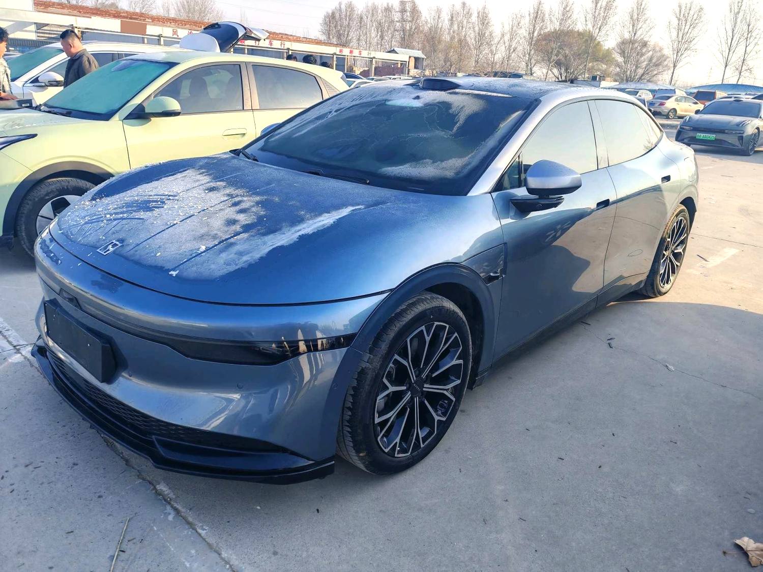 Zeekr 007 75kWh