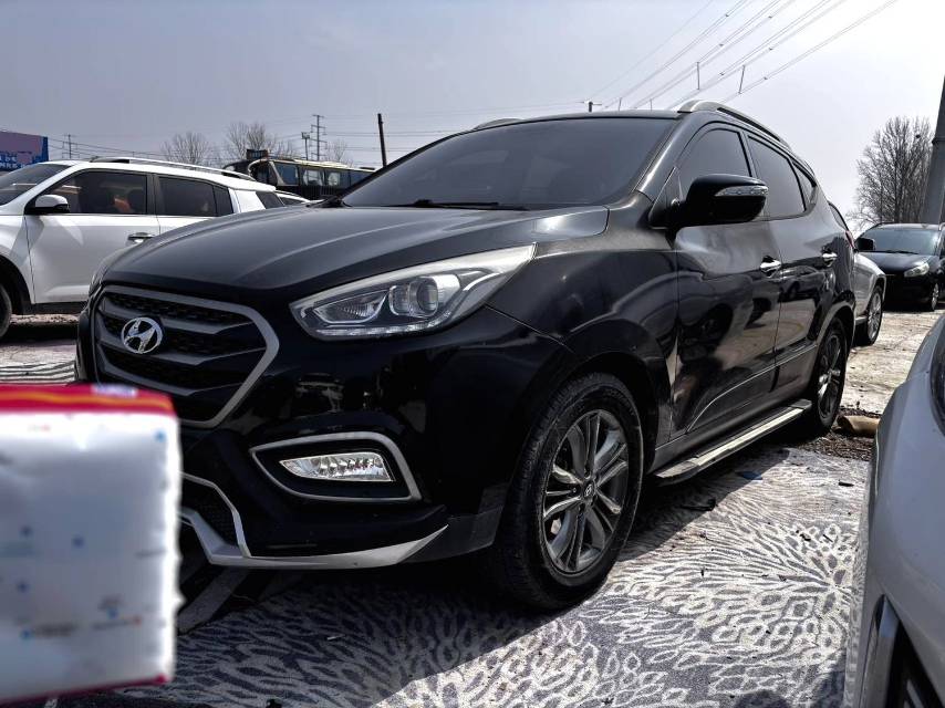 Hyundai Hyundai ix 35 2.0L Automatic2WD GLS V