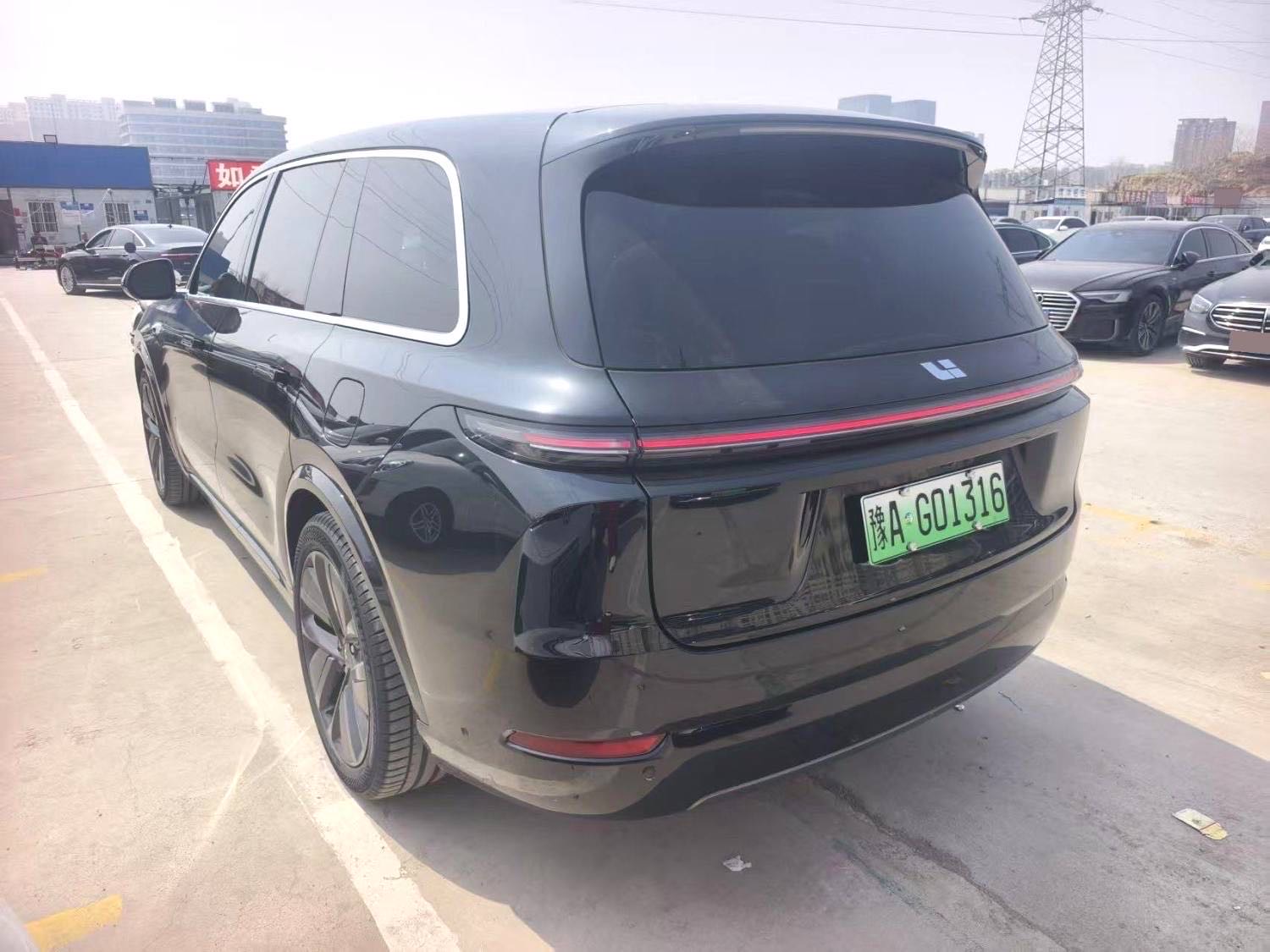 Li Auto L (Liter) 9 Pro