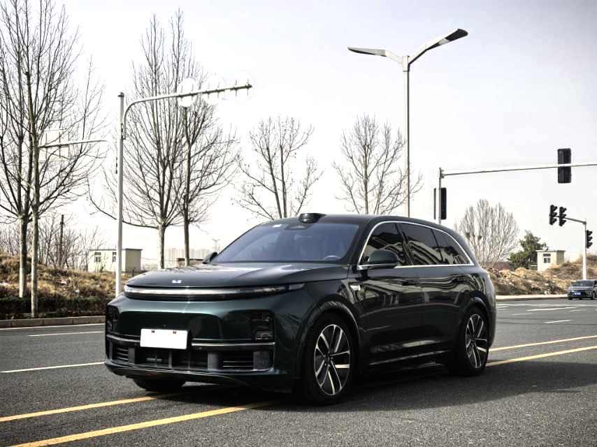 Li Auto L (Liter) 7 Ultra